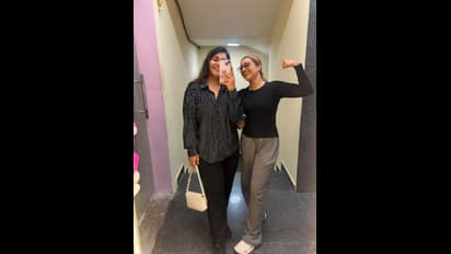 ಸ್ನೇಹಿತೆ ಜೊತೆ ಕೂದಲು ಕೆಂಪು ಬಣ್ಣ ಮಾಡಿಸಿದ ಧನುಶ್ರೀ;ನಿನ್ನ ಬಾಳು ಹಾಳಾಗಿದ್ದು ಸಾಕಾಗಿಲ್ವಾ ಎಂದ ನೆಟ್ಟಿಗರು