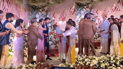 Rajinikanth : அர்ஜுன் மகள் திருமணத்தில் அவமானப்படுத்தப்பட்டாரா சூப்பர்ஸ்டார் ரஜினிகாந்த்? தீயாய் பரவும் வீடியோ