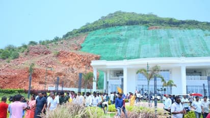 బట్టబయలైన రుషికొండ విల్లాల రహస్యం