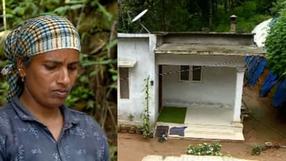 വീട് നിർമ്മാണത്തിനായി അയൽവാസി 15 അടി താഴ്ചയിൽ മണ്ണ് നീക്കി,  ദളിത് കുടുംബത്തിന്‍റെ വീട് അപകടാവസ്ഥയിൽ