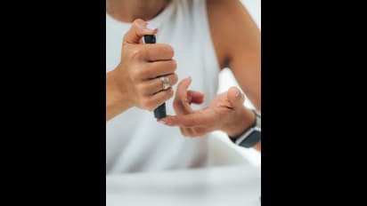 డయాబెటిస్ ఉన్నవారికి కాకరకాయ జ్యూస్ ఓ వరం.. దీన్ని తాగితే ఎన్ని లాభాలు ఉన్నాయో తెలుసా?