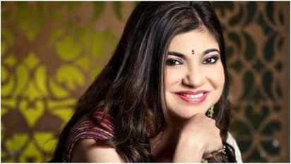 Alka Yagnik pens heartbreaking note after rare hearing disorder diagnosis: 'I suddenly felt I was...'