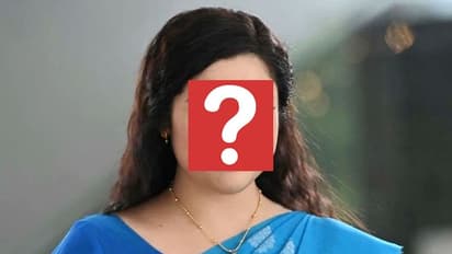 రజినీకాంత్ - కమల్  లకు కూతురిగా, హీరోయిన్ గా నటించిన బ్యూటీ ఎవరో తెలుసా..? షాక్ అవుతారు