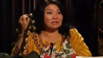 "இறுதிக்கட்டத்தில் உலகம்.. ஐரோப்பாவில் பேரழிவுகள்" பேய்களுடன் பேசும் ரஷ்ய பெண் - வெளியிடும் பகீர் தகவல்கள்!