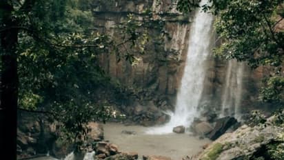 मानसून का मज़ा हो जाएगा दुगुना, एक्स्प्लोर करें देश के खूबसूरत हिल स्टेशन