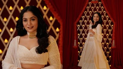 'ഇല്ല.. ഇല്ല ചത്തിട്ടില്ല.. ജീവനോടെയുണ്ട് ഗയ്സ്'; ചിത്രങ്ങൾ പങ്കുവെച്ച് ആര്യ