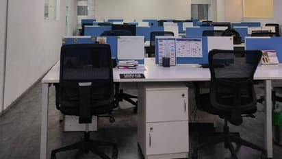 നാണക്കേട്, 6.30 ആണ് സമയം, ഓഫീസിൽ ഒറ്റൊരാളില്ല, ഞാൻ മാത്രമേയുള്ളൂ; യുവാവിന്റെ പോസ്റ്റിന് വൻ വിമർശനം