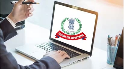 7 விதிகள் அதிரடி மாற்றம்.. ஐடிஆர் தாக்கல் செய்பவர்கள் கவனத்திற்கு.. நோட் பண்ணுங்க பாஸ்!