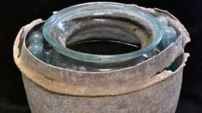 ലോകത്തിലെ ഏറ്റവും പഴക്കം ചെന്ന വൈൻ, ഒന്നും രണ്ടുമല്ല 2000 വർഷം പഴക്കം