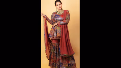  ముఖేష్ అంబానీ కోడలు కంటే కూడా ఆమెనే రిచ్.. తన ఆస్తి ఇన్ని కోట్లా?