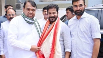 దొంగలే కాంగ్రెస్ లోకి పోతారంటివి... కేసీఆర్ తోనే వుంటానంటివి... ఇంతలోనే ఏమయ్యింది పోచారం..!