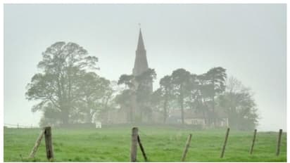പ്ലക്ക്ലി; ലണ്ടന് നഗരത്തില് നിന്നും ഒരു മണിക്കൂര് യാത്ര, രാജ്യത്തെ ഏറ്റവും നിഗൂഢത നിറഞ്ഞ ഗ്രാമത്തിലേക്ക്