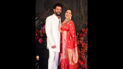 ಸೋನಾಕ್ಷಿ ಸಿನ್ಹಾ ಜಹೀರ್ ಇಕ್ಬಾಲ್ ಮದುವೆ; ರಿಸೆಪ್ಶನ್‌ನಲ್ಲಿ ಸಿಂಧೂರ, ಕೆಂಪು ಬಿಂದಿ ಇಟ್ಟು ಪೋಸ್ ಕೊಟ್ಟ ನಟಿ