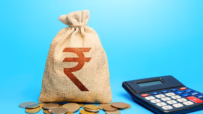 ഭൂമി വാങ്ങാൻ വായ്പ, അപേക്ഷകന് എത്ര രൂപ വരെ ലഭിക്കും? അറിയേണ്ടതെല്ലാം