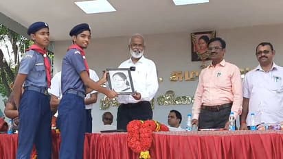 மனைவியின் நினைவாக அரசுப்பள்ளியை ரூ.1 கோடி செலவில் நவீனமயமாக்கிய தொழிலதிபர்