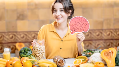 Health Tips: ഡിമെൻഷ്യയുടെ സാധ്യത കുറയ്ക്കാന് ഡയറ്റില് ഉള്പ്പെടുത്തേണ്ട ഭക്ഷണ പാനീയങ്ങൾ