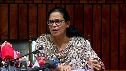 'ടിപികേസ്  പ്രതികളെ സിപിഎമ്മിന് പേടി, ചോദ്യങ്ങളെ മുഖ്യമന്ത്രിക്ക് ഭയം'; രൂക്ഷ വിമർശനവുമായി കെ കെ രമ