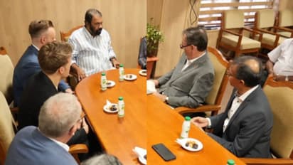 ജർമൻ റെയിൽവേ സംരംഭത്തിൽ മലയാളികൾക്ക് തൊഴിലവസരം; പ്രതിനിധി സംഘം കേരളത്തിലെത്തി, മന്ത്രിയുമായി കൂടികാഴ്ച നടത്തി