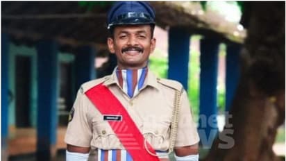 പൊലീസുകാരൻ ക്ഷേത്രക്കുളത്തില്‍ മുങ്ങി മരിച്ചു 