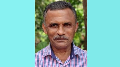 തേങ്ങപെറുക്കുന്നതിനിടെ പാമ്പ് കടിയേറ്റ് ഗൃഹനാഥൻ മരിച്ചു