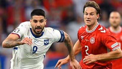 ഗ്രൂപ്പ് ചാംപ്യന്മാരായി ഇംഗ്ലണ്ട്, കൂടെ ഡെന്മാര്ക്കും! അമ്പരപ്പിച്ച് ഓസ്ട്രിയ, നെതര്ലന്ഡ്സ് കാത്തിരിക്കണം