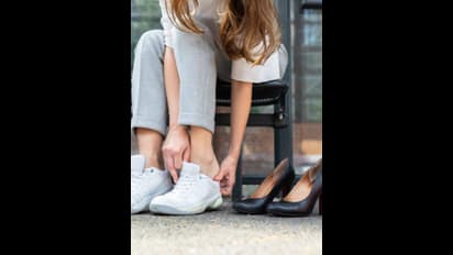 கால் ஆணி உள்ள இடத்தில் 'இத' மட்டும் தடவுங்க.. 5 நாட்களில் காணாமல் போகும்!