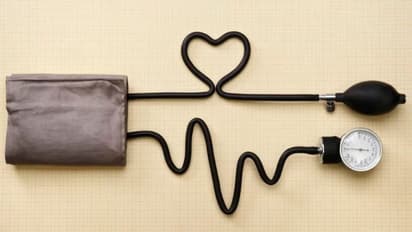 ഉയര്‍ന്ന രക്തസമ്മർദ്ദം നിയന്ത്രിക്കാന്‍ ഒഴിവാക്കേണ്ട ഭക്ഷണങ്ങള്‍... 