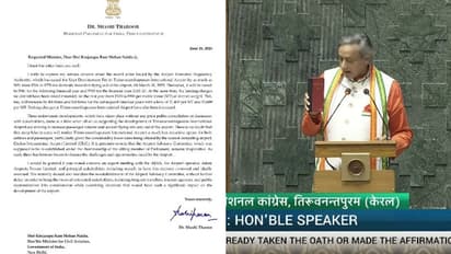 'തിരുവനന്തപുരം വിമാനത്താവളത്തിലെ യൂസർഫീ നിരക്കു വർദ്ധന പിൻവലിക്കണം 'കേന്ദ്രമന്ത്രിക്ക് ശശി തരൂരിന്റെ കത്ത്
