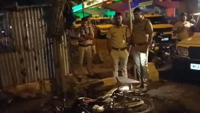 ಗೆಳೆಯನ ಮರ್ಮಾಂಗಕ್ಕೆ 100 ಬಾರಿ ಒದ್ದ; ಸತ್ತರೂ ನಿಲ್ಲದ ಕ್ರೂರತೆ, ಕೇಳಿದ್ರೆ ಶಾಕ್ ಆಗ್ತೀರಿ