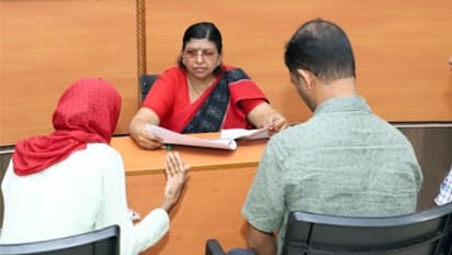 കുഞ്ഞിന്റെ പിതൃത്വം സംശയിക്കുന്ന പുരുഷന്‍മാരുടെ എണ്ണം വര്‍ധിക്കുന്നു, ആശങ്കാജനകമാണെന്ന് വനിതാകമ്മീഷൻ