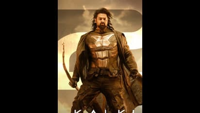 இன்று ரூ.150 கோடி சம்பளம்.. பான் இந்தியா ஸ்டார் பிரபாஸ் தனது முதல் படத்திற்கு வாங்கிய சம்பளம் எவ்வளவு?