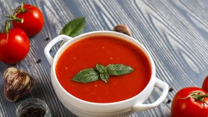 How to make delicious tomato soup at home 