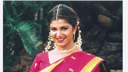 3 குழந்தைக்கு தாயான பின்னர் 48 வயதில் சினிமாவுக்கு ரீ-என்ட்ரி கொடுக்கும் நடிகை ரம்பா! 