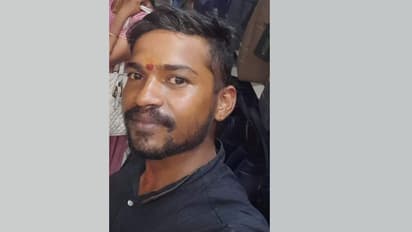 വീട്ടിൽ നിന്നിറങ്ങിയത് ഇന്റര്വ്യൂവിന് പോകാൻ, യുവാവ് കടയ്ക്കുള്ളിൽ മരിച്ചനിലയിൽ