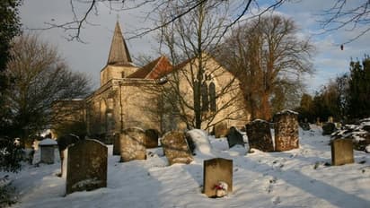 ಹೆಚ್ಚಿನ ದೆವ್ವಗಳು ತುಂಬಿರೋ ಊರಿದು… ಹೆಸರಲ್ಲಿದೆ ಗಿನ್ನಿಸ್ ದಾಖಲೆ… ಕಥೆ ಕೇಳಿದ್ರೆ ಹುಟ್ಟುತ್ತೆ ನಡುಕ!