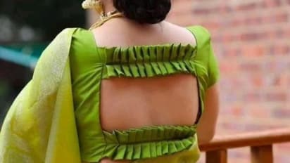 सावन में लग जाएगी आग, जब पहनेंगी हरे रंग के डिज़ाइनर बैकलेस ब्लाउज डिजाइन