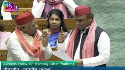 ಅಯೋಧ್ಯೆ ಗೆಲುವಿನ ಬಗ್ಗೆ ಕವಿತೆ ಹೇಳಿ ಬಿಜೆಪಿಗೆ ಟಾಂಗ್ ಕೊಟ್ಟ ಅಖಿಲೇಶ್ ಯಾದವ್