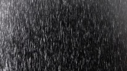 കനത്ത മഴയ്ക്കും ശക്തമായ കാറ്റിനും സാധ്യത; ഒമാനില് കാലാവസ്ഥ മുന്നറിയിപ്പ്