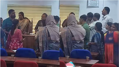 പട്ടാമ്പി ബ്ലോക്ക് പഞ്ചായത്ത് ഭരണസമിതിയിൽ കയ്യാങ്കളി; പഞ്ചായത്ത് പ്രസിഡന്റുമാരെ അവഹേളിക്കുന്നുവെന്ന് ആരോപണം