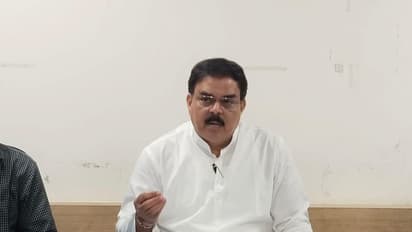 కాకినాడ పోర్టు అడ్డాగా రేషన్ మాఫియా... మాజీ ఎమ్మెల్యే అవినీతి లెక్కలు చెప్పిన మంత్రి నాదెండ్ల