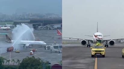 മുംബൈയിലെത്തിയ ടീം ഇന്ത്യക്ക് വിമാനത്താവളത്തില് വാട്ടർ സല്യൂട്ട്; മറൈൻ ഡ്രൈവും വാംഖഡെയും ജനസാഗരം