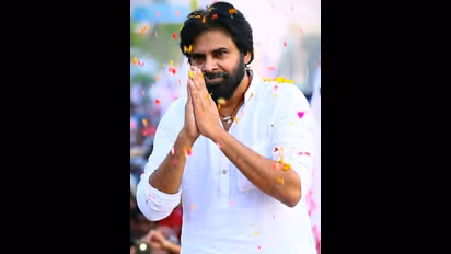 ముద్దుల కూతురు కోరితే కాదంటారా... ఆద్యకు పవన్ కల్యాణ్ ఏం కొనిచ్చారో తెలుసా?