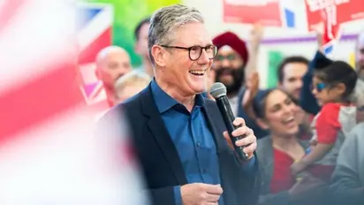 Viral video: British PM Keir Starmer's latest gaffe, calls for return of 'sausages' from Gaza (WATCH)