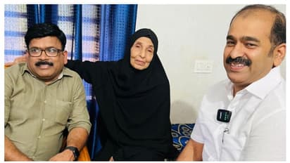 വിധിയുടെ ആശ്വാസം; നിറകണ്ണുകളോടെ റഹീമിന്റെ ഉമ്മ, വീട്ടിലെത്തി സന്ദർശിച്ച് സഹായ സമിതി