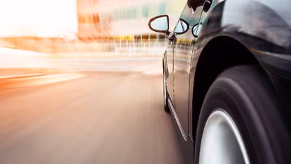 അപരിചിതന്റെ കാറിന്റെ നമ്പർ തുണച്ചു, ലോട്ടറിയടിച്ചത് 41 ലക്ഷം