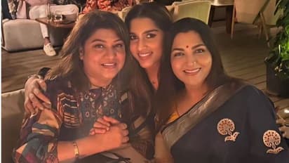 ಸಾಯಂಕಾಲದ ಹೊತ್ತಲ್ಲಿ ಖುಷ್ಬೂ & ಮಾಲಾಶ್ರೀ ಅಲ್ಲೇನ್ ಮಾಡ್ತಿದ್ರು; ಮಗಳು ಕೂಡ ಇದ್ರಲ್ವ..!