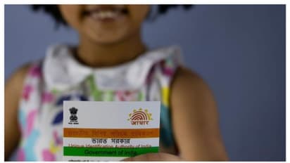 അഞ്ച് വയസിൽ താഴെയുള്ള കുട്ടികൾക്കും ആധാർ എടുക്കാം; പക്ഷേ അഞ്ചാം വയസിലും 15-ാം വയസിലും ബയോമെട്രിക്സ് പുതുക്കണം