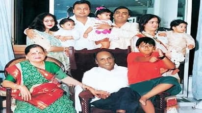అంబానీ బ్రదర్స్ ఆస్తుల గురించి తెలుసు... మరి వాళ్ల తల్లి కోకిలాబెన్ ఆస్తులెన్నో తెలుసా?