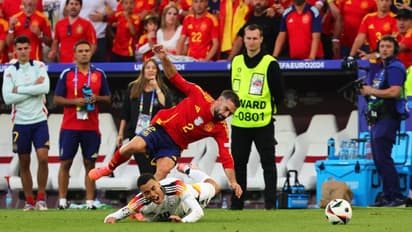 ഇനി എന്ത് ചെയ്യും മല്ലയ്യാ; യൂറോ സെമിയിലെത്തിയ സ്പെയ്ന് കനത്ത തിരിച്ചടി, രണ്ട് താരങ്ങള് പുറത്തിരിക്കണം