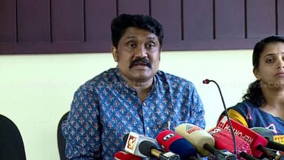 കോൺഗ്രസ് കൂടോത്ര പാര്ട്ടിയായി; അന്ധവിശ്വാസങ്ങൾക്കെതിരെ ഡിവൈഎഫ്ഐ പ്രചാരണം തുടങ്ങും: എഎ റഹീം